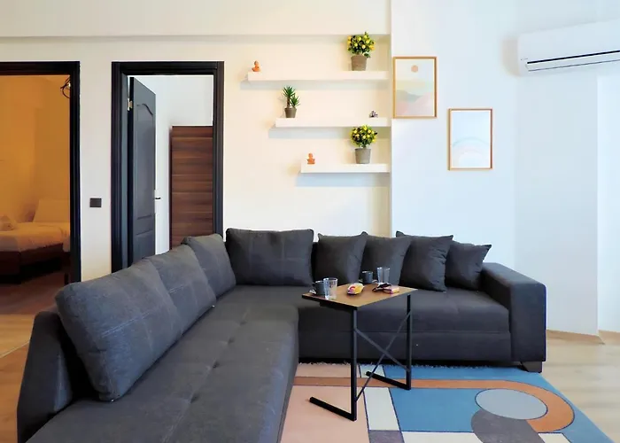 شقة Chic Flat 10 Min To Lara Beach In أنطاليا