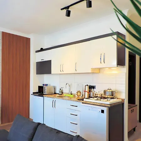 Apartman Chic Flat 10 Min To Lara Beach In Antalya
