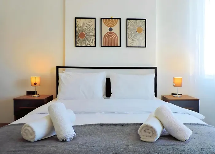 Chic Flat 10 Min To Lara Beach In Apartment