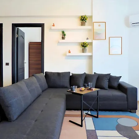 公寓 Chic Flat 10 Min To Lara Beach In 安塔利亚