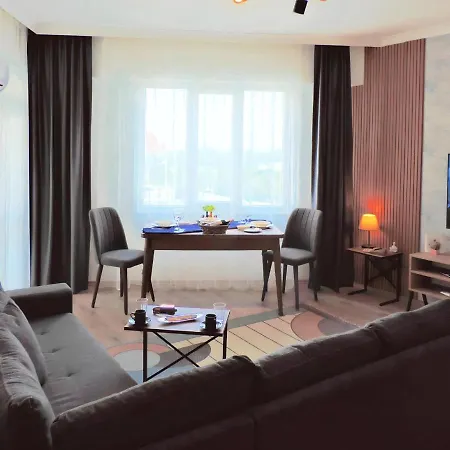 Chic Flat 10 Min To Lara Beach In *