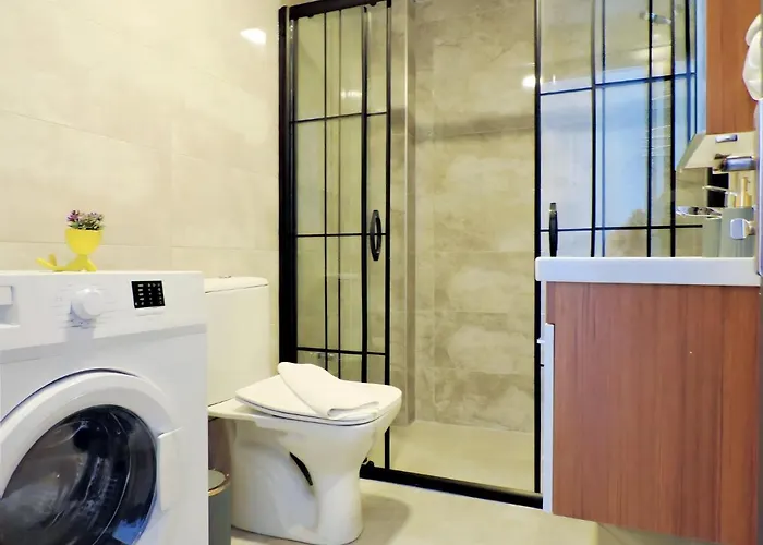 Chic Flat 10 Min To Lara Beach In אנטליה